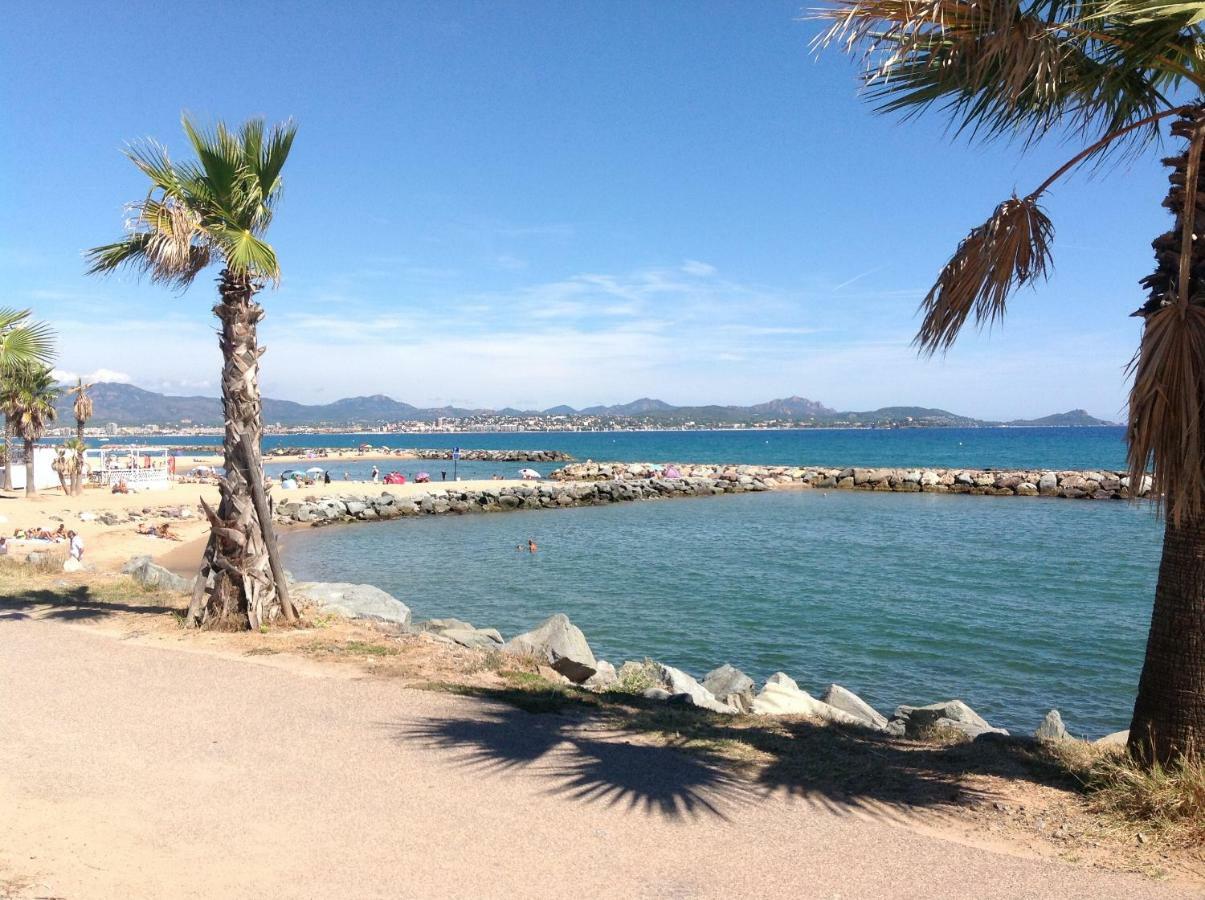 Rez de Villa du Pébrier Fréjus Exterior foto